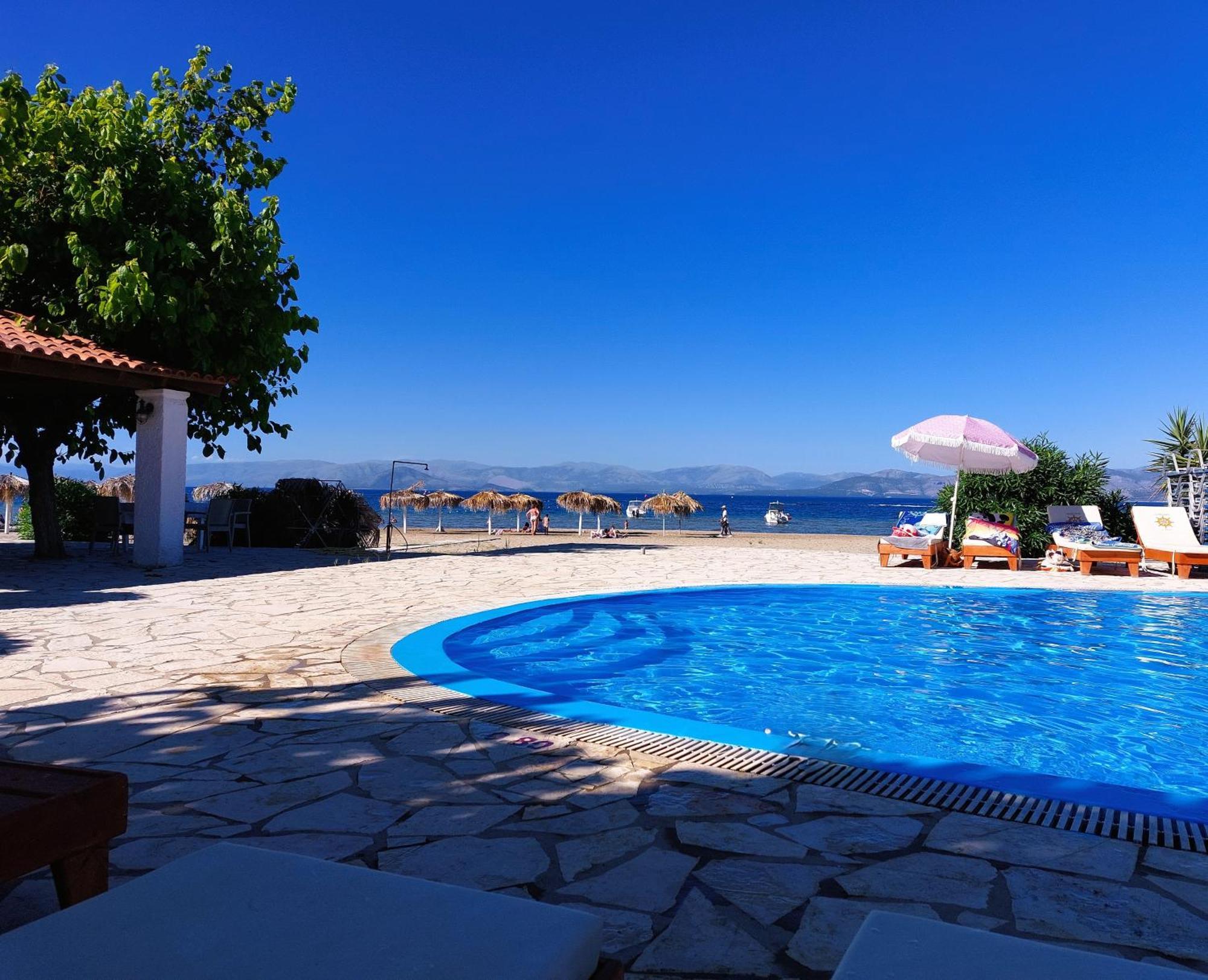 Cavos Sunrise Beach Apartments Κάβος Εξωτερικό φωτογραφία